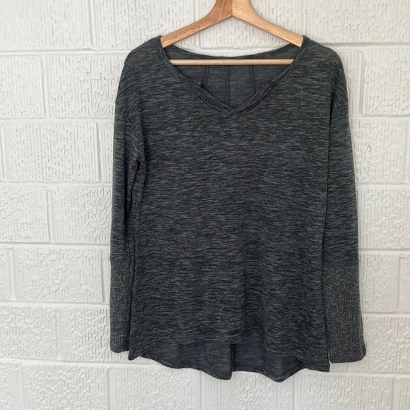 Prana Women’s Blythe Pullover Long Sleeve - Size Medium - Picture 3 of 9